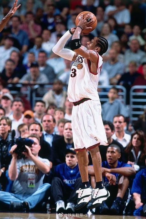 AC米兰中场拉比奥在接受《米兰体育报》采访时谈到...（《米兰体育报》专访：AC米兰中场拉比奥谈到...）