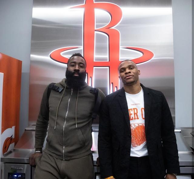 高天意：跟去年相比没那么遗憾；有些比赛没拿下就是没做到位（高天意：比去年遗憾更少，几场未胜因执行不到位）