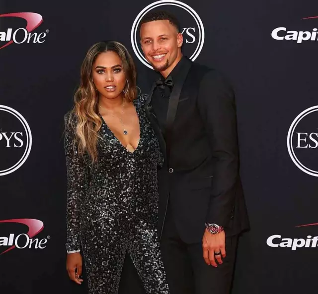 西甲身价更新：姆巴佩重回2亿欧 贝林暴跌2000万欧 居莱尔排第8（西甲身价新榜：姆巴佩回升至2亿欧，贝林厄姆下跌2000万，居莱尔位列第8）