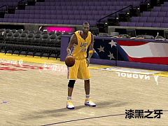 拜仁莱万梅开二度战胜门兴（莱万双响炮助拜仁力克门兴）